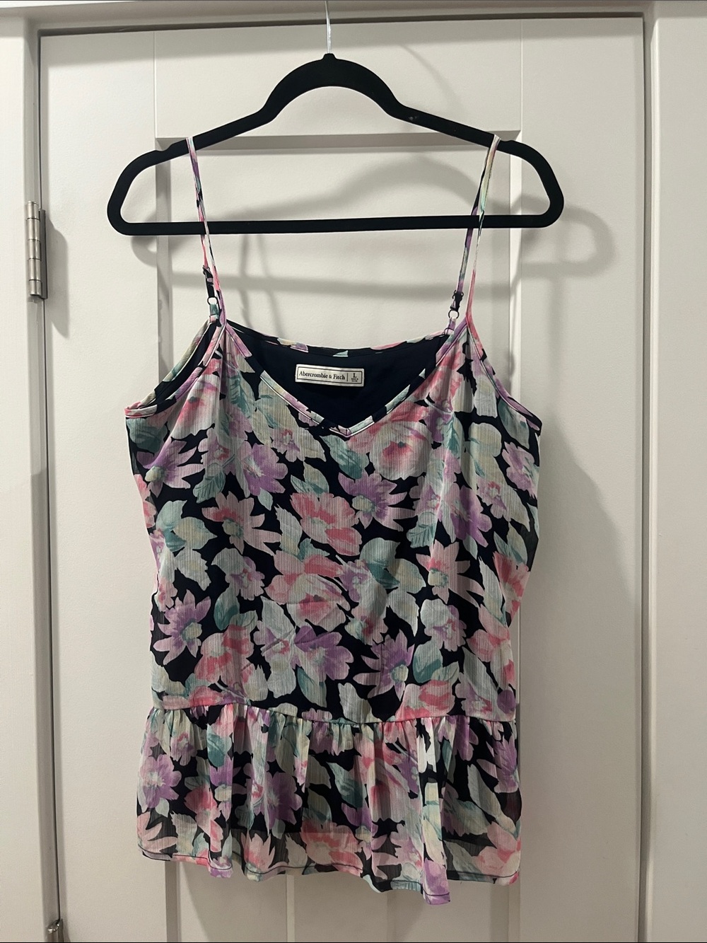 Abercrombie & Fitch Floral V-Neck Spaghetti Strap Tank Size Large Flowy Festival